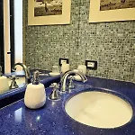 Conte - San Pietro Apartment *