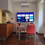 Conte - San Pietro Apartment *